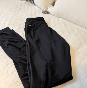 Fabletics spin leggings